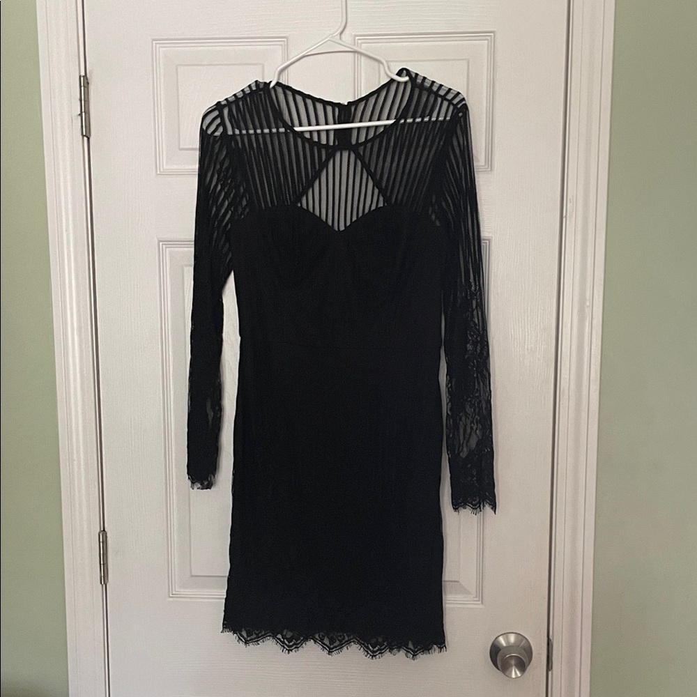 Guess Elegant Black Lace Dress